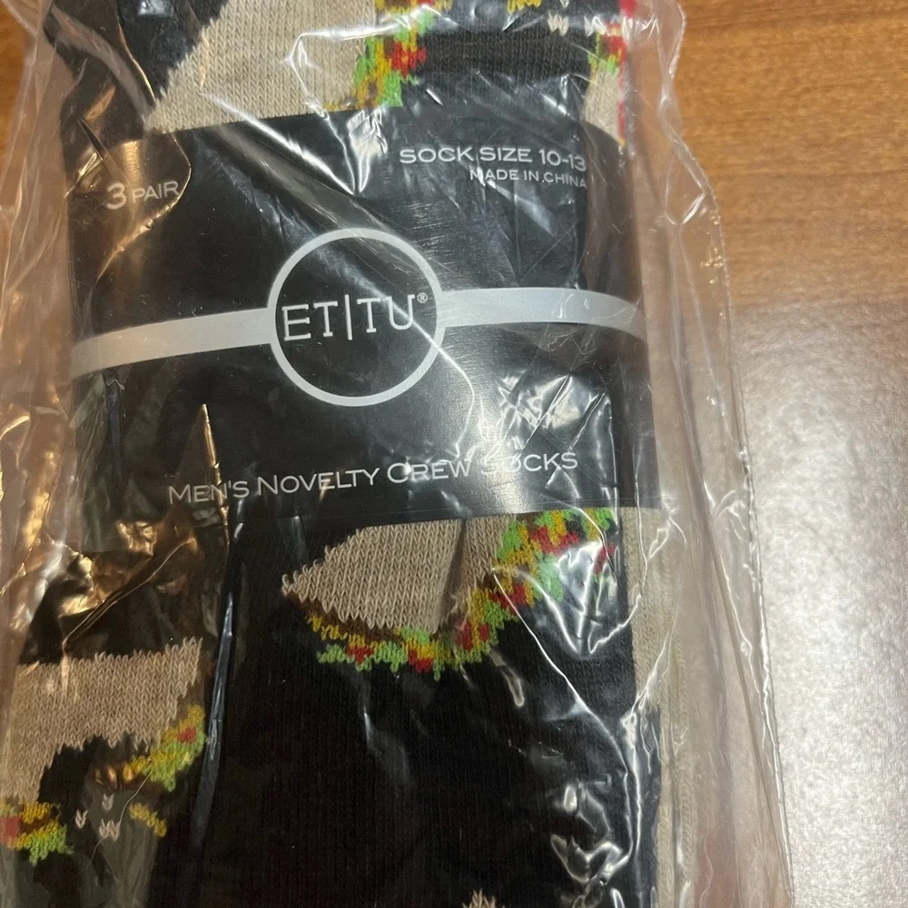 NWT Men’s 3 pack socks 🧦 - Picture 2 of 5